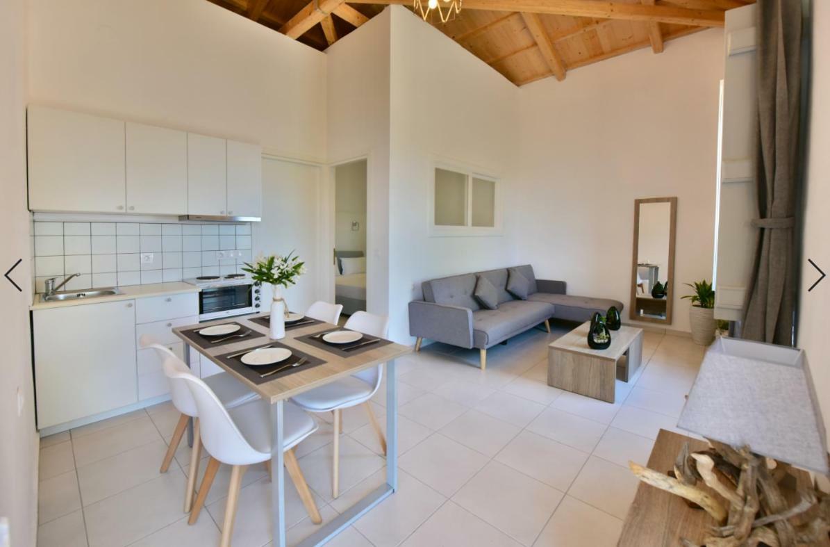 Apartamento Douskos Beach House Hidra Exterior foto